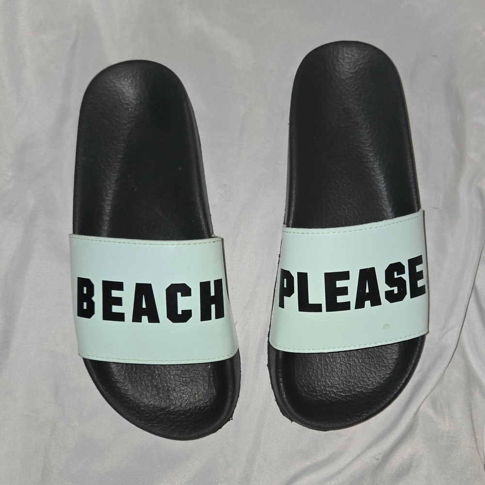 Victoria's Secret Black and White Slide Sandals